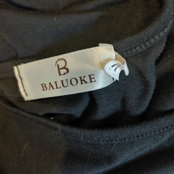 🐸2/$20 Baluoke Open-back Top - Picture 4 of 4